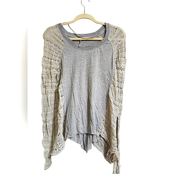 FREE PEOPLE Crochet Boho longsleeve top with lace arms. Size XS - Picture 1 of 7